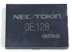 le condensateur marqué NEC TOKIN